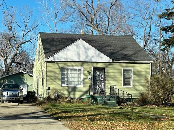 Property main image